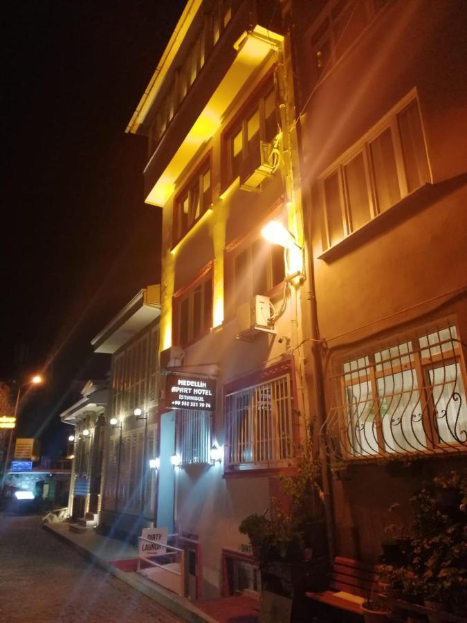 Medellin Apart Hotel อิสตันบูล ภายนอก รูปภาพ