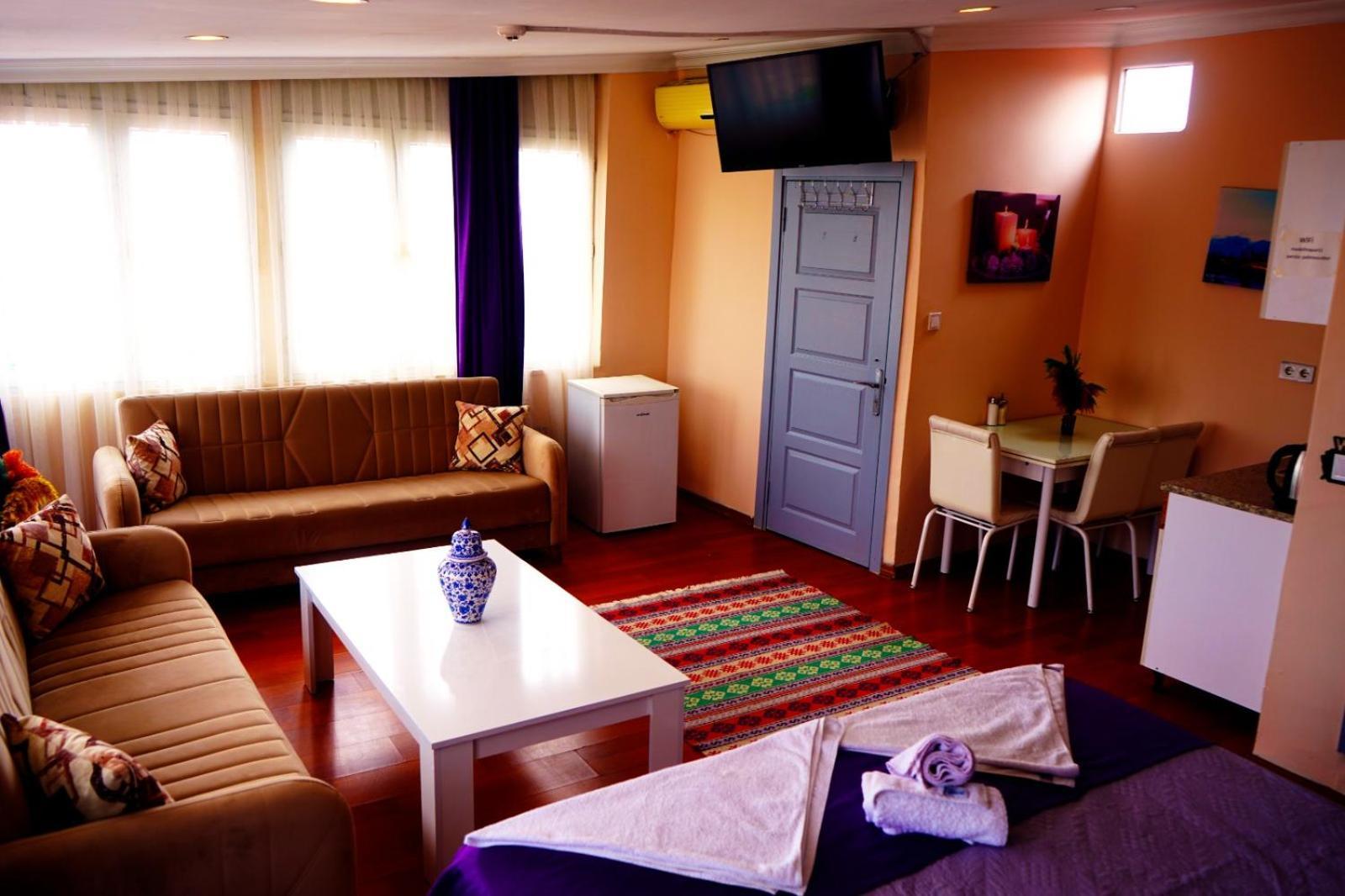 Medellin Apart Hotel อิสตันบูล ภายนอก รูปภาพ